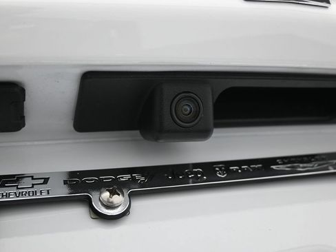 Used 2024 Chevrolet Equinox LS w/ Sport Edition FWD image 28
