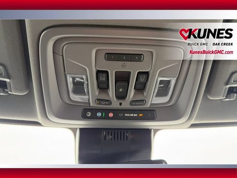 New 2026 GMC Sierra 3500 SLT w/ SLT Premium Package AWD/4WD image 30