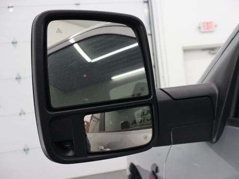 Used 2024 RAM 3500 Big Horn w/ Night Edition AWD/4WD image 38
