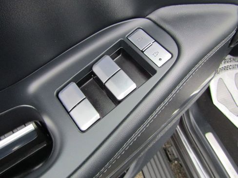 Used 2025 Lincoln Navigator Reserve AWD/4WD image 20
