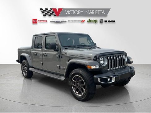 Used 2021 Jeep Gladiator Overland AWD/4WD image 7