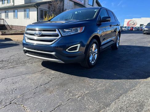 Used 2017 Ford Edge SEL w/ Equipment Group 201A image 3