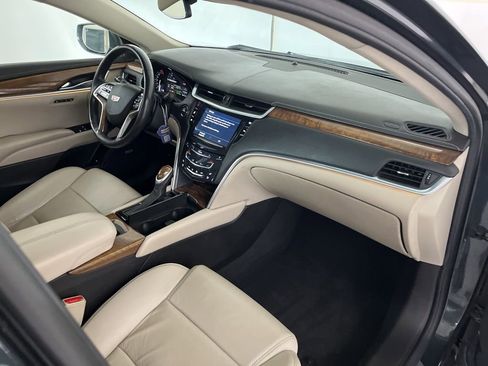 Used 2019 Cadillac XTS Luxury w/ Driver Awareness Package image 23
