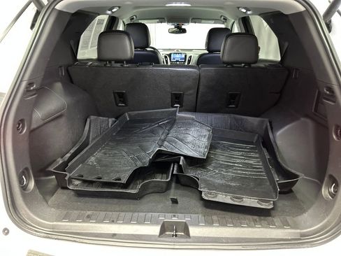 Used 2022 Chevrolet Equinox Premier image 24