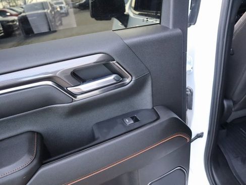 Used 2024 GMC Sierra 1500 AT4 w/ Technology Package image 15