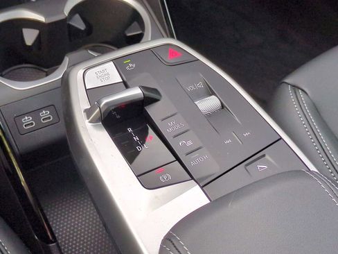 Used 2026 BMW X1 xDrive28i image 33