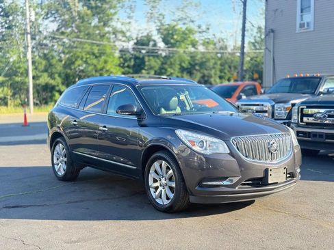 Used 2017 Buick Enclave Premium w/ Experience Buick Package AWD/4WD image 3
