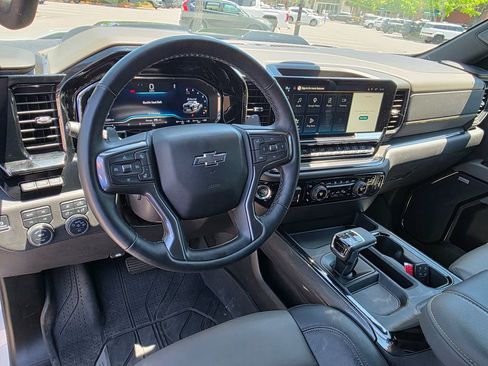 Certified 2025 Chevrolet Silverado 1500 ZR2 w/ Technology Package AWD/4WD image 18