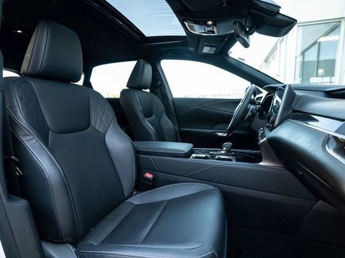 Used 2024 Lexus RX 350 AWD w/ Technology Package image 14