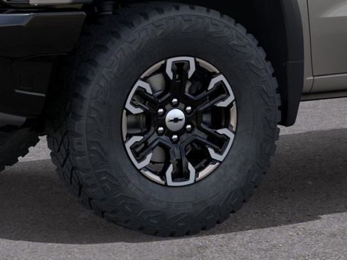 New 2026 Chevrolet Silverado 1500 ZR2 image 9