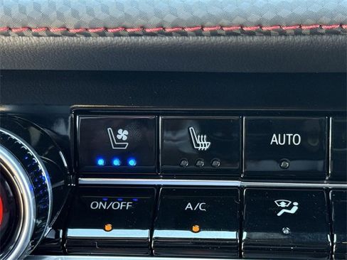 New 2026 Chevrolet Equinox RS w/ Convenience Package III image 23