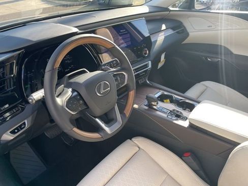 New 2026 Lexus RX 450h AWD image 14