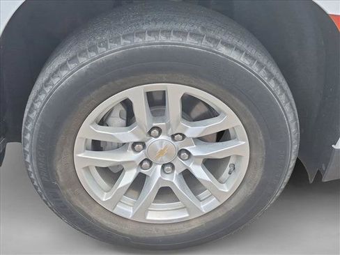 Used 2024 Chevrolet Tahoe LT AWD/4WD image 14