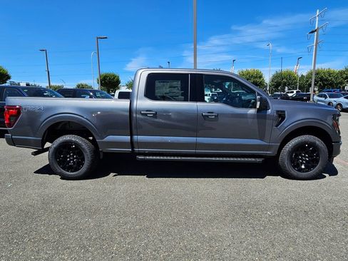 New 2026 Ford F150 XLT w/ Equipment Group 302A MID AWD/4WD image 4