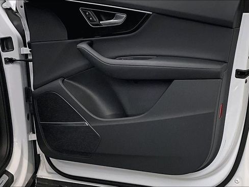 Used 2023 Audi Q7 2.0T Premium Plus w/ Premium Plus Package image 22