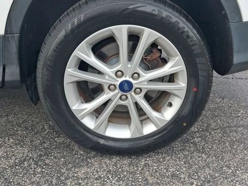 Used 2018 Ford Escape SE AWD/4WD image 9