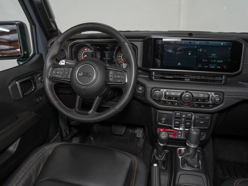 Used 2025 Jeep Wrangler Unlimited Rubicon 392 AWD/4WD image 47