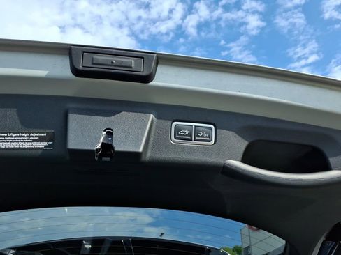New 2026 Kia Sorento SX Prestige AWD/4WD image 9