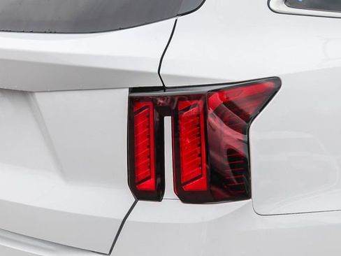 New 2026 Kia Sorento LX image 10