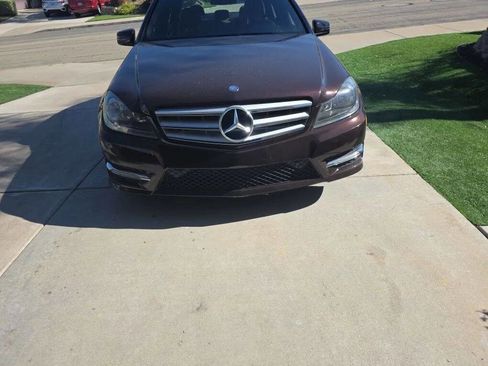 Used 2012 Mercedes-Benz C 250 Sedan image 2