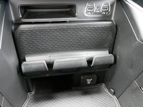 Used 2020 RAM 1500 Big Horn AWD/4WD image 24