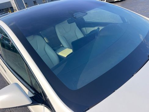 Used 2023 Tesla Model X AWD/4WD image 9