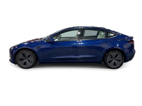 Certified 2023 Tesla Model 3 Standard Range RWD image 3