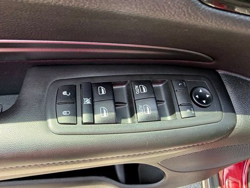 Used 2021 Dodge Durango SXT w/ 3rd Row Seating Group RWD image 26