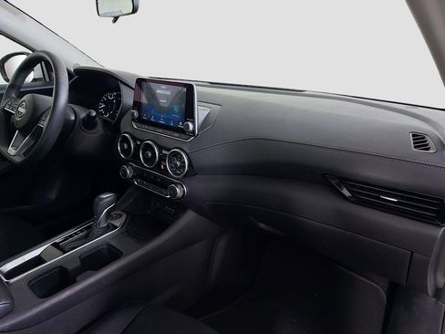 Used 2024 Nissan Sentra SV image 27