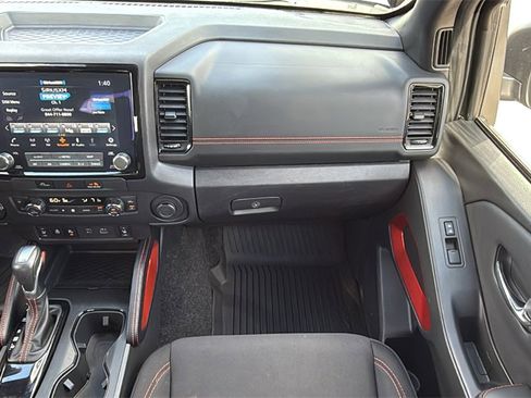 Used 2023 Nissan Frontier PRO-4X w/ Pro Convenience Package image 30