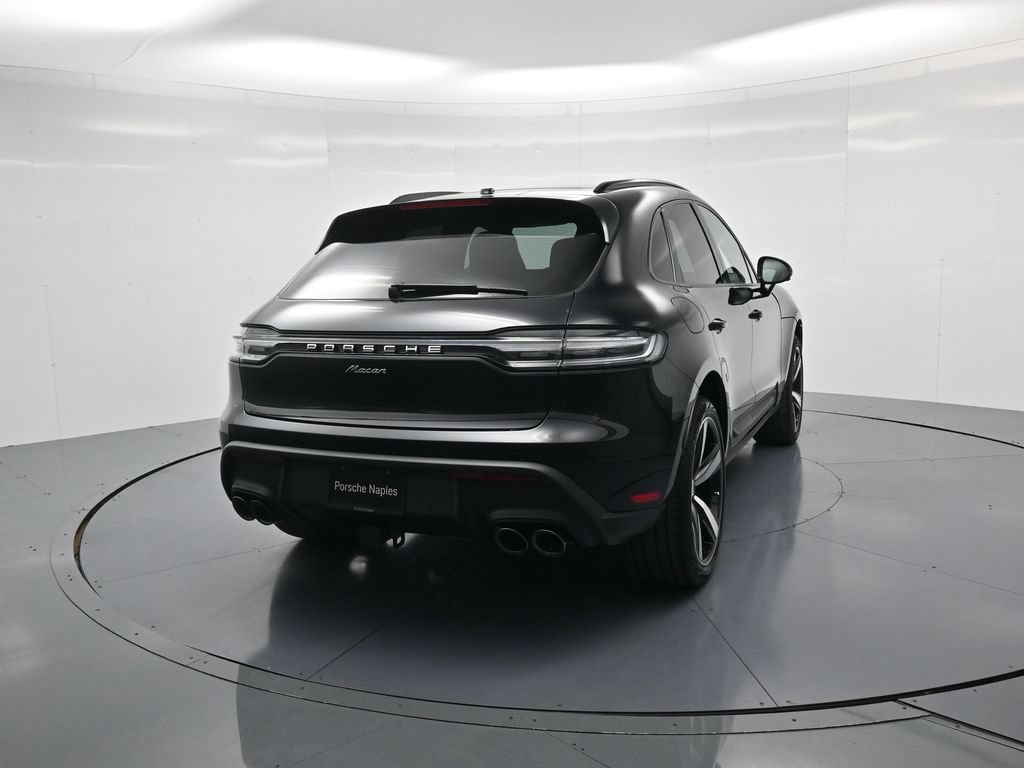 Used 2026 Porsche Macan AWD/4WD image 30