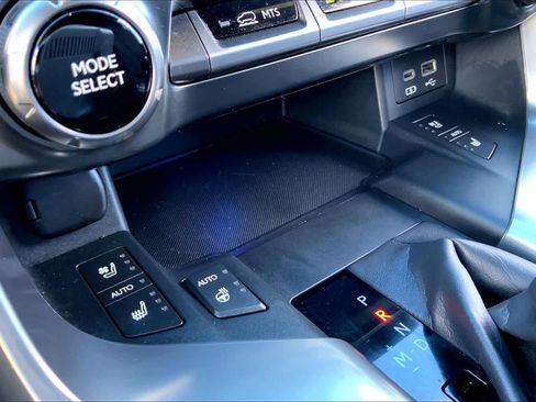 Used 2024 Lexus LX 600 4WD w/ Appearance Package image 34