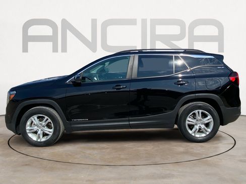 Used 2022 GMC Terrain SLE w/ Driver Convenience Package image 7