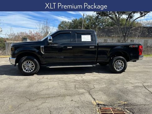 Used 2021 Ford F250 XLT w/ XLT Premium Package image 2