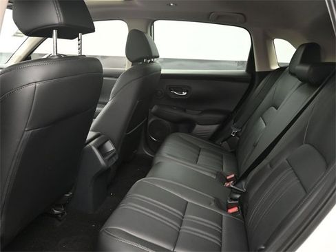 New 2026 Honda HR-V EX-L image 18