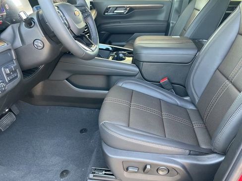 New 2025 Chevrolet Suburban High Country image 20