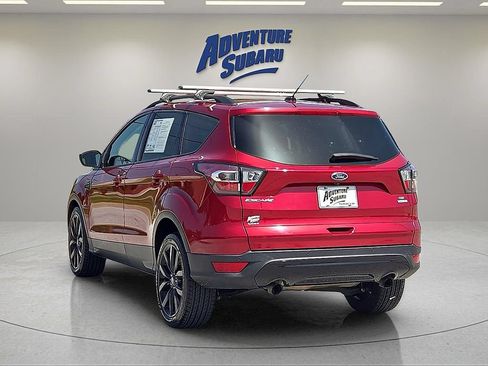 Used 2017 Ford Escape SE w/ Equipment Group 201A FWD image 5