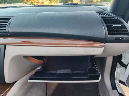 Used 2008 BMW 128i Convertible RWD image 37