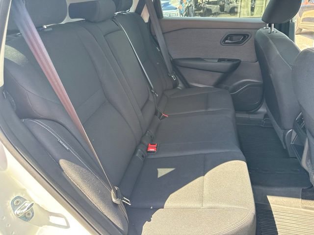 Used 2023 Nissan Rogue S AWD/4WD image 15