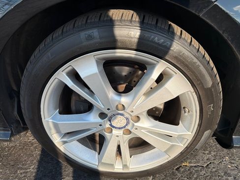 Used 2012 Mercedes-Benz E 350 4MATIC Sedan image 41