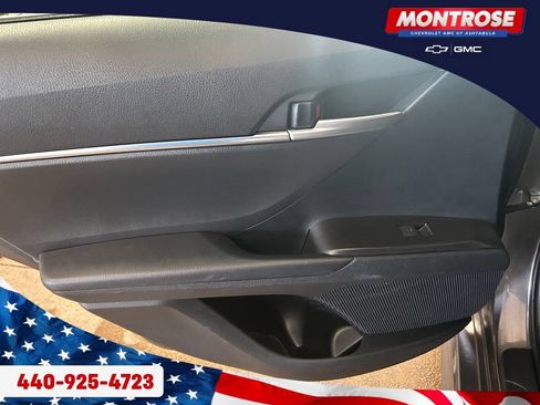 Used 2024 Toyota Camry SE FWD image 20
