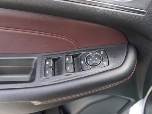 Used 2022 Ford Edge Titanium w/ Equipment Group 301A image 25