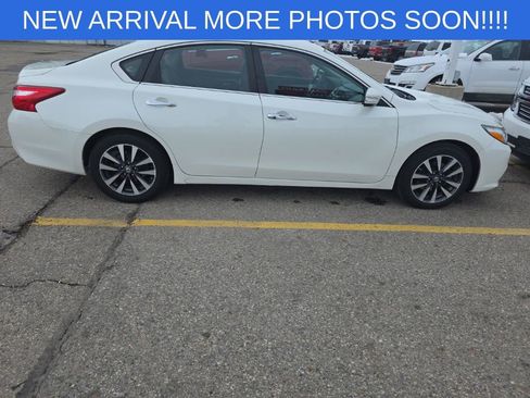 Used 2017 Nissan Altima 2.5 SL image 9