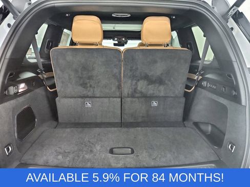 New 2026 Jeep Grand Cherokee L Summit w/ Advanced Protech Group IV AWD/4WD image 32