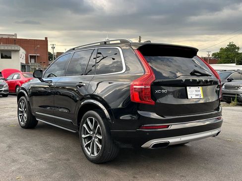 Used 2017 Volvo XC90 T6 Momentum w/ Vision Package AWD/4WD image 8