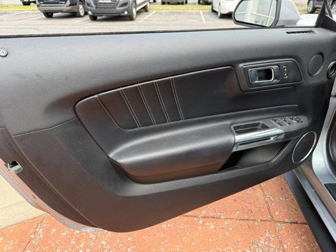 Used 2022 Ford Mustang Premium RWD image 14
