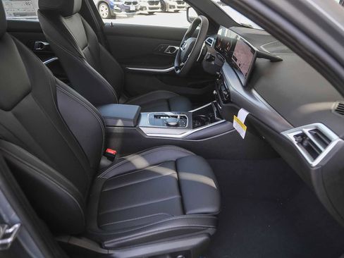 Used 2025 BMW 330i xDrive Sedan image 13