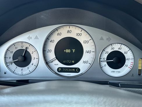 Used 2008 Mercedes-Benz E 350 Sedan image 18