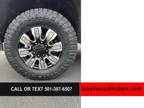 Used 2024 GMC Sierra 2500 Denali w/ Denali Reserve Package AWD/4WD image 18