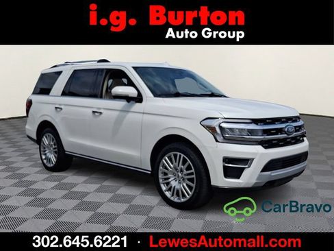 Used 2023 Ford Expedition Limited AWD/4WD image 1